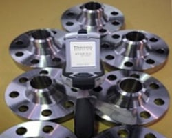 Schmiedeprodukte – Flansche und Ringe als Schmiedeteile im Set